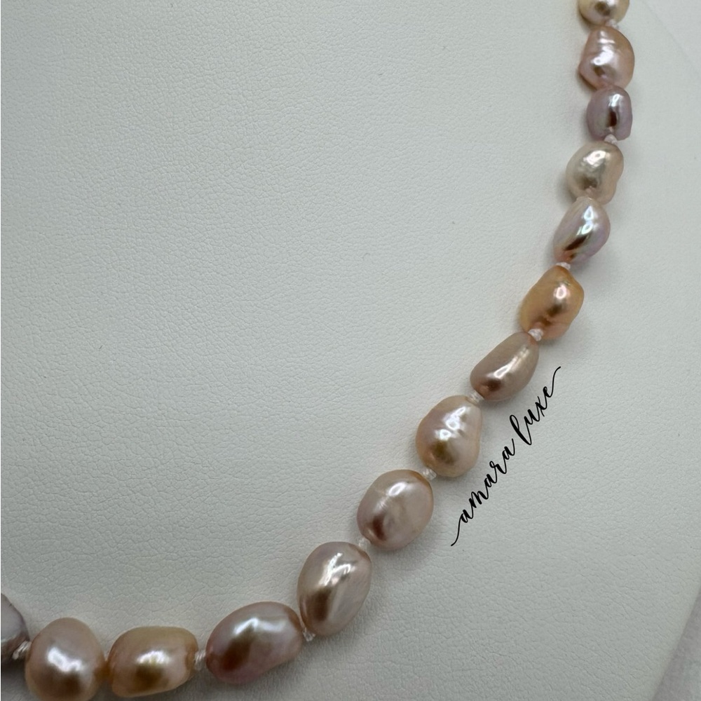 Lavender Purple Freshwater Baroque Pearl Necklace - Picture 4 of 7